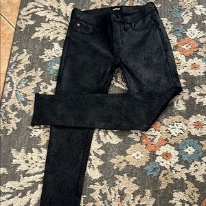 Stylish Black Women's Jeans